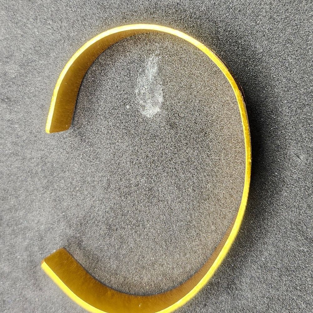 Hand Crafted Engraved Cuff Bracelet Gold Color SunFlower - Picture 10 of 16